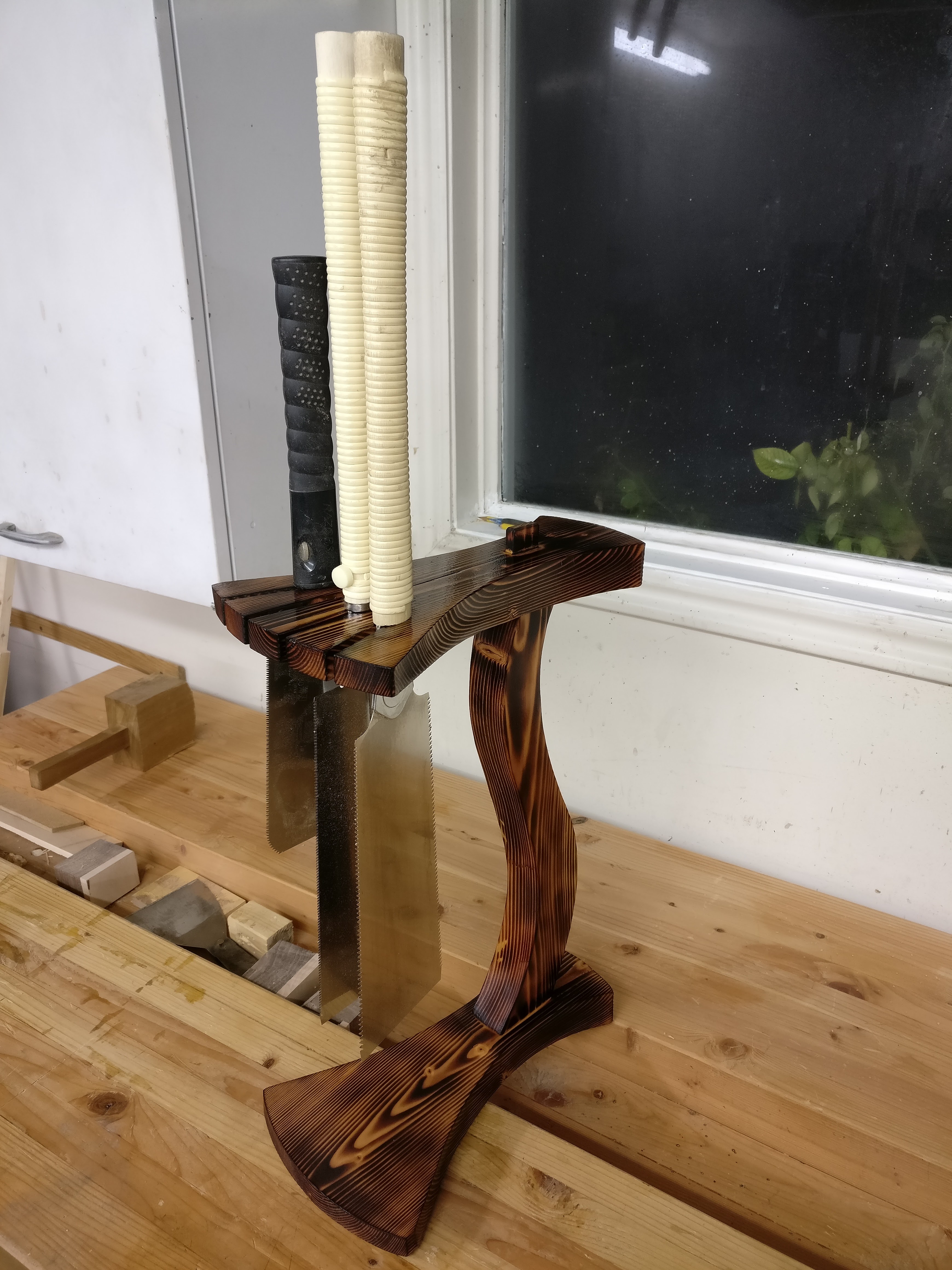 Japanese Saw Stand